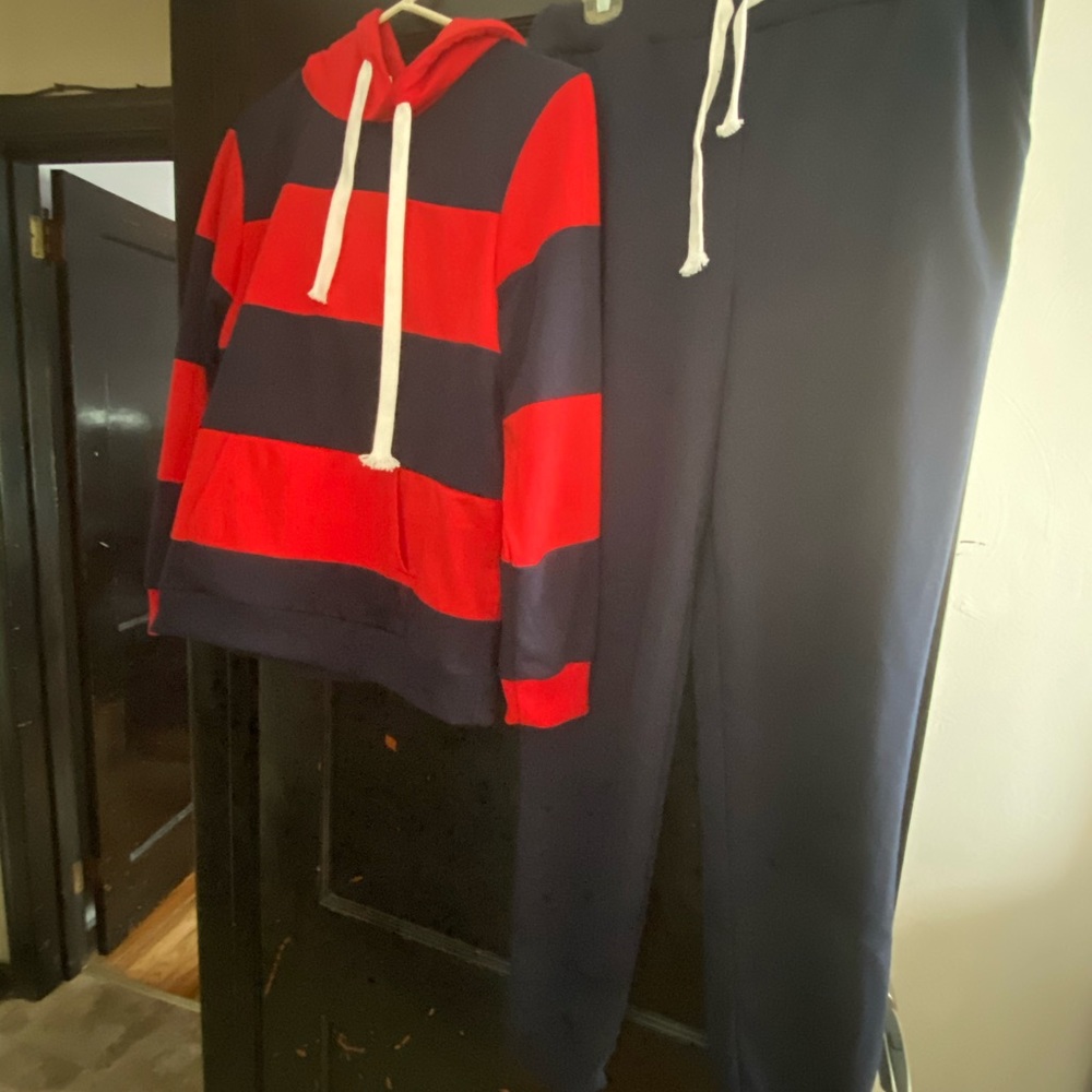 Lounge wear